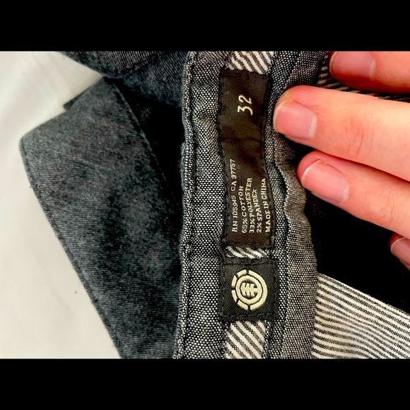 Mens dress pants 32/32 — Various brands - Picture 3 of 5